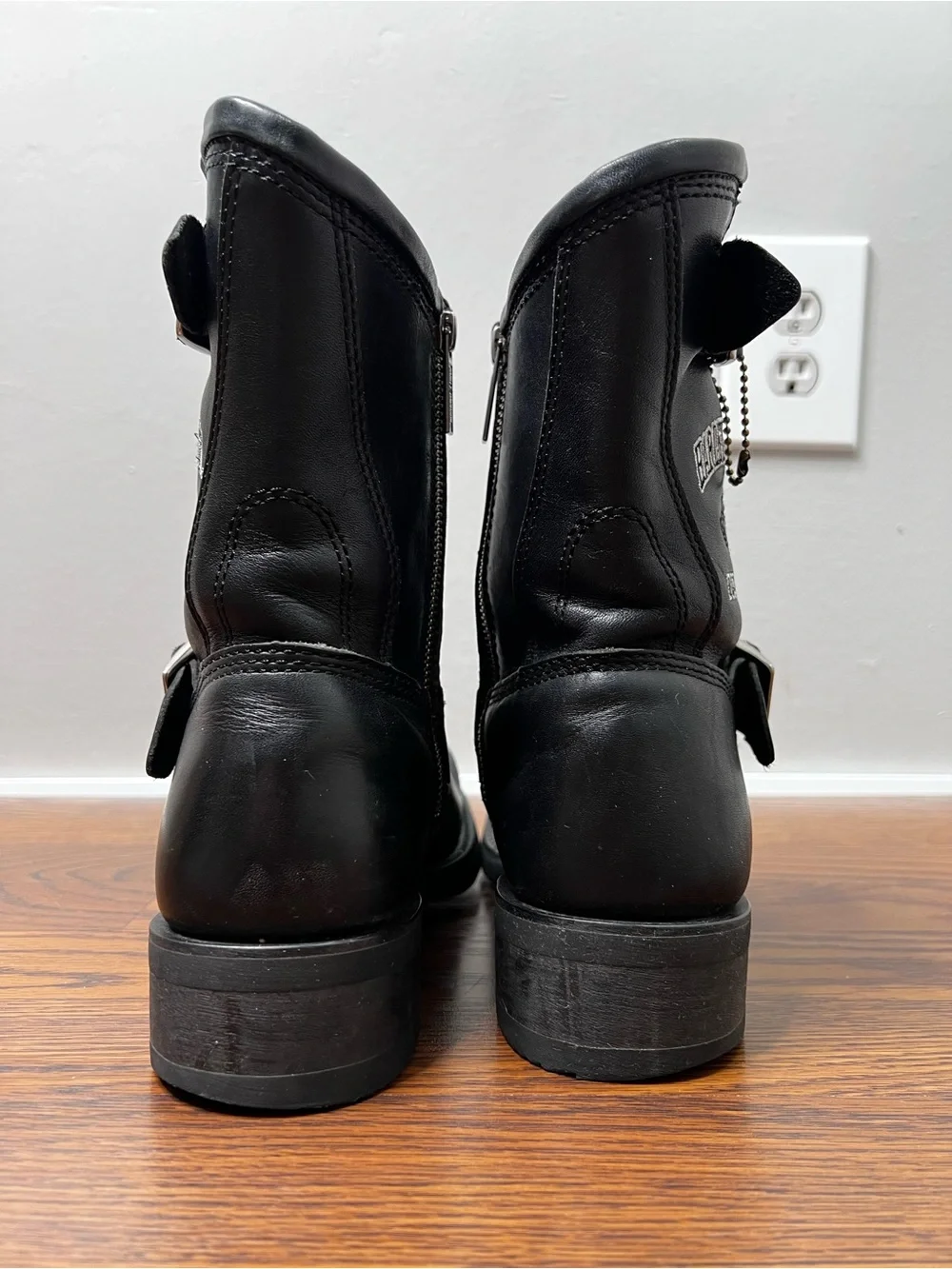 Harley-Davidson Black Leather Boots with Hog Embroidered design size Men’s 8